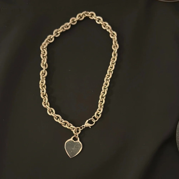 Heart Charm Bracelet - Picture 4 of 4